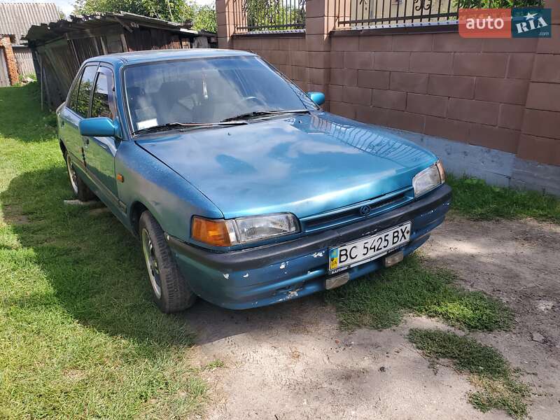 Mazda 323 1993 Mazda 323 1993
