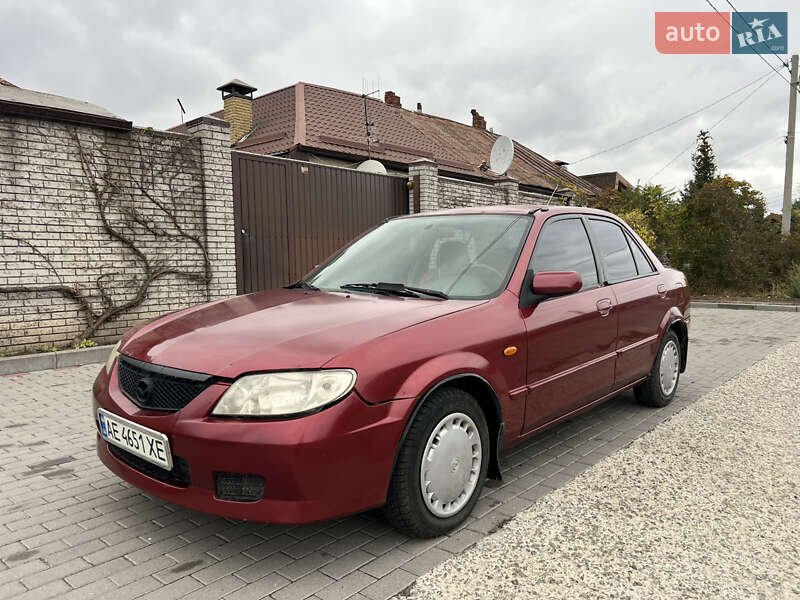Mazda 323 2002 Mazda 323 2002