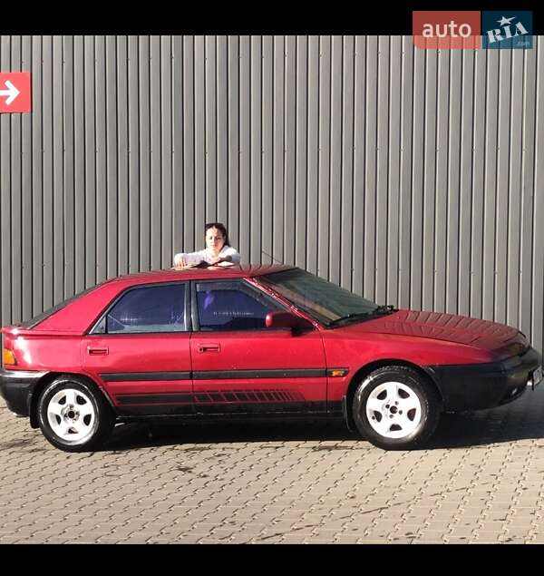 Седан Mazda 323 1994 в Коломые фото 2 Седан Mazda 323 1994 в Коломые
