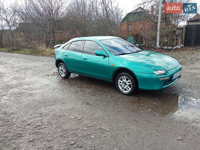 Хэтчбек Mazda 323 1997 в Бердичеве