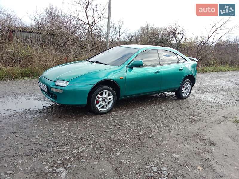 Хэтчбек Mazda 323 1997 в Бердичеве