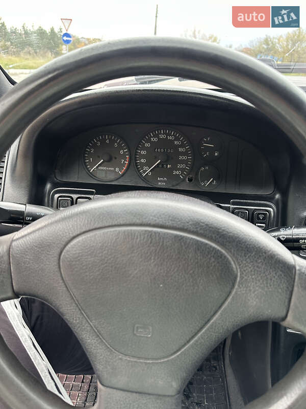 Хэтчбек Mazda 323 1995 в Львове