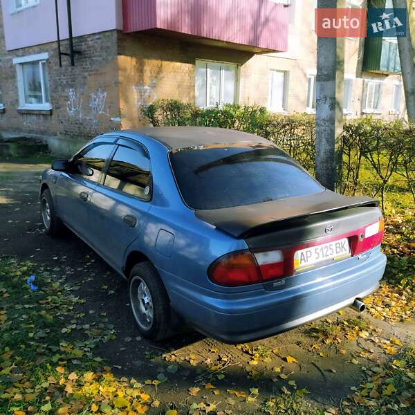 Седан Mazda 323 1998 в Жмеринке