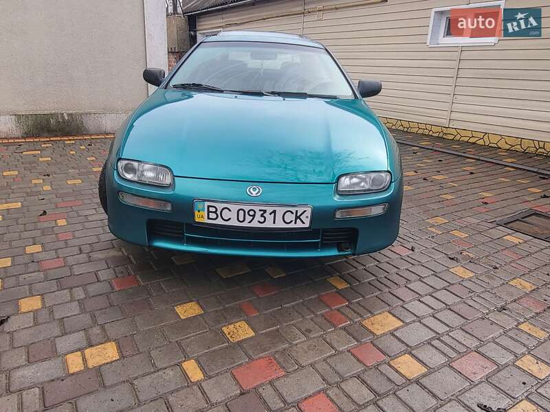 Хэтчбек Mazda 323 1996 в Подольске