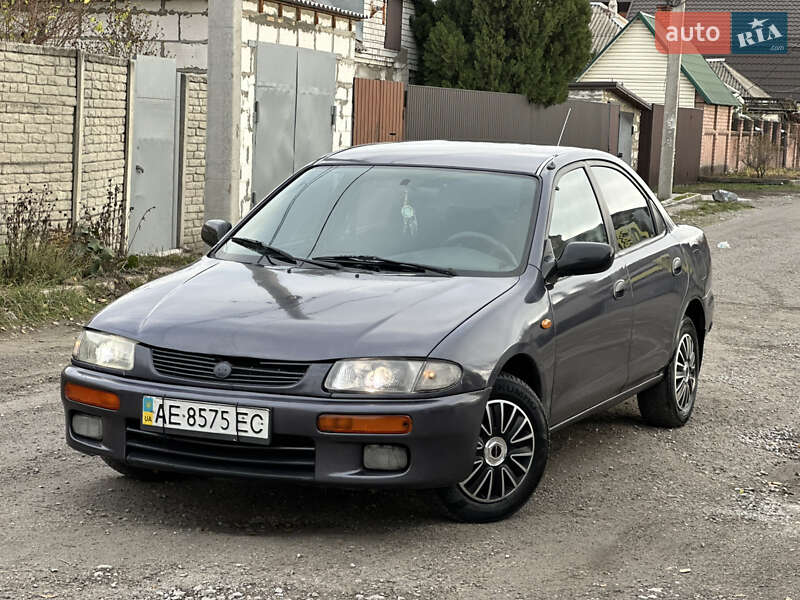 Mazda 323 1994