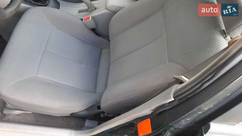 Седан Mazda 323 2001 в Кропивницком фото 7 Седан Mazda 323 2001 в Кропивницком