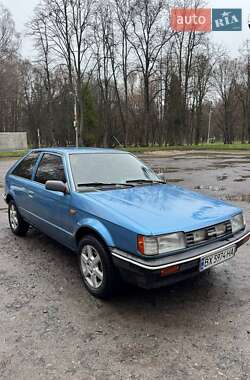 Хетчбек Mazda 323 1987 в Хмельницькому