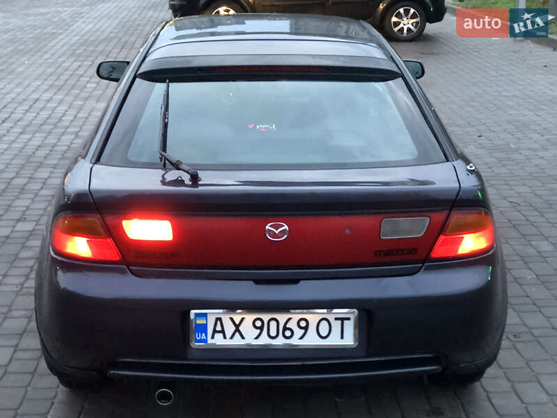 Хетчбек Mazda 323 1998 в Харкові