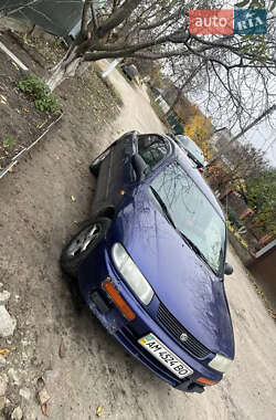Седан Mazda 323 1995 в Василькове