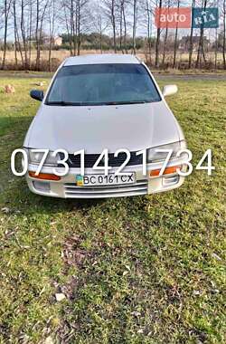 Седан Mazda 323 1995 в Шептицькому