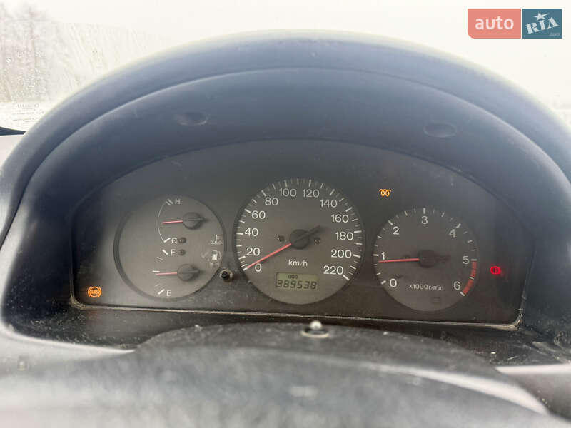 Хэтчбек Mazda 323 1999 в Калиновке фото 16 Хэтчбек Mazda 323 1999 в Калиновке