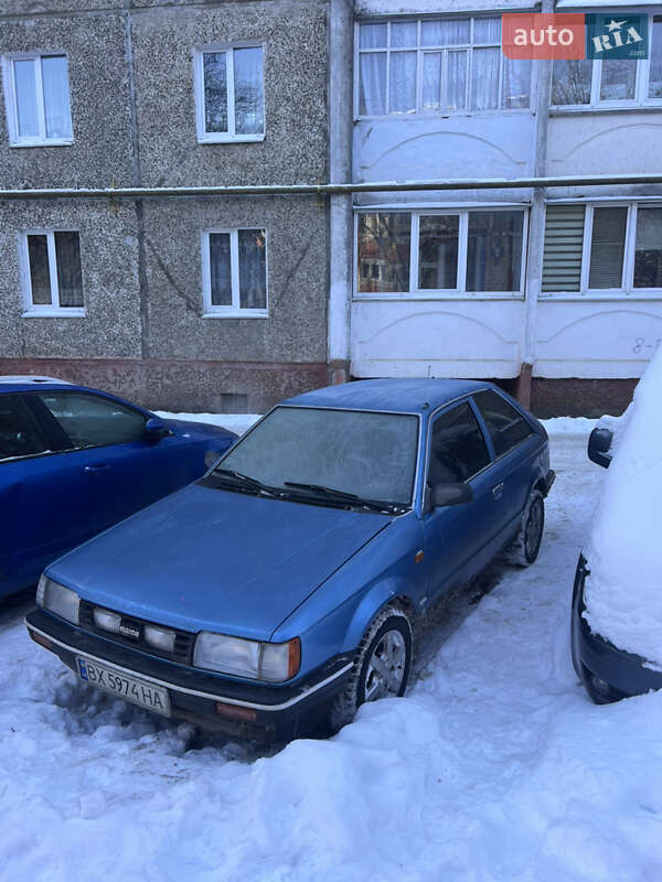 Хэтчбек Mazda 323 1987 в Хмельницком