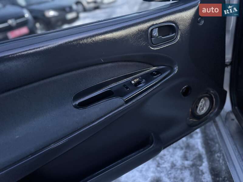 Хэтчбек Mazda 323 1997 в Львове фото 10 Хэтчбек Mazda 323 1997 в Львове