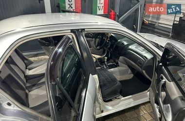 Седан Mazda 323 2002 в Одессе