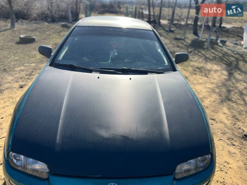 Mazda 323, фото з оголошення