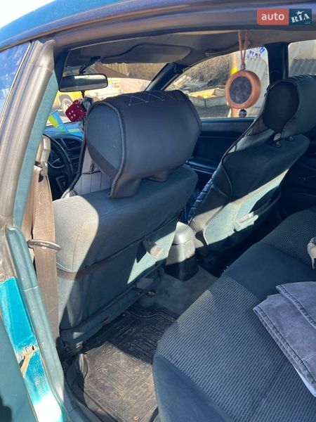 Хетчбек Mazda 323 1996 в Одесі