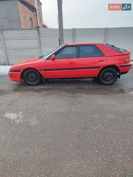 Хетчбек Mazda 323 1993 в Знам'янці