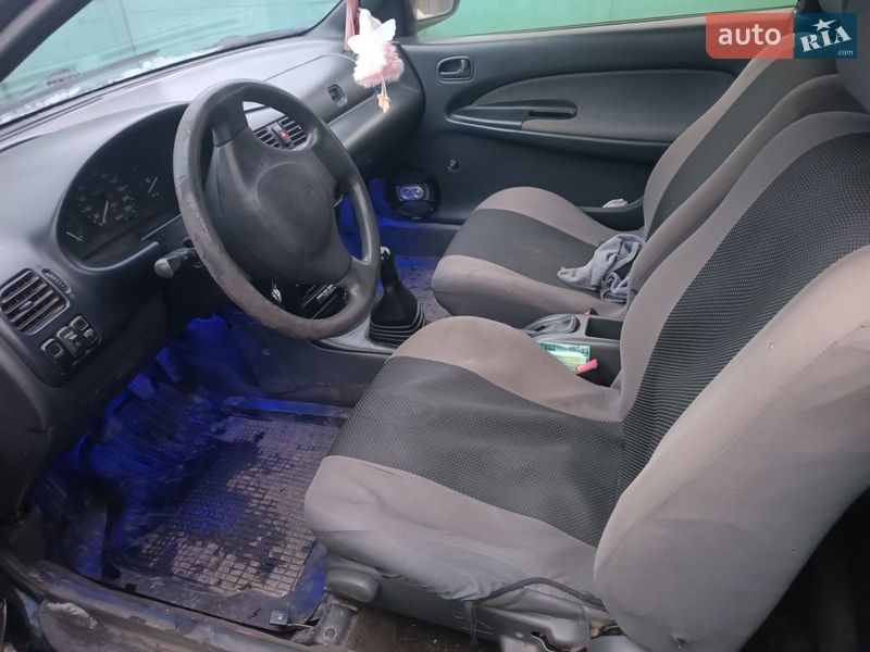 Купе Mazda 323 1994 в Хмельницком