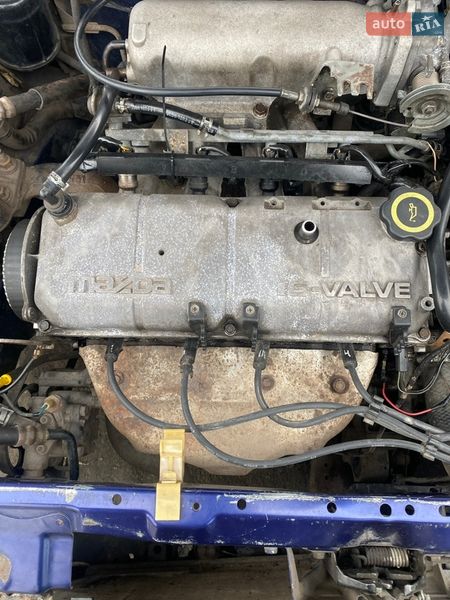 Купе Mazda 323 1994 в Хмельницком
