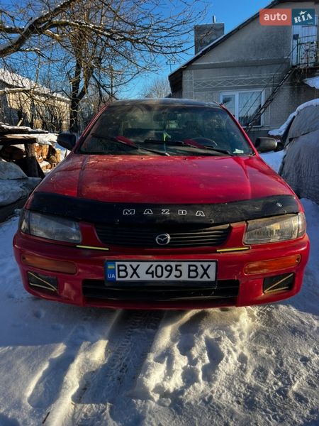 Седан Mazda 323 1995 в Стреховцы