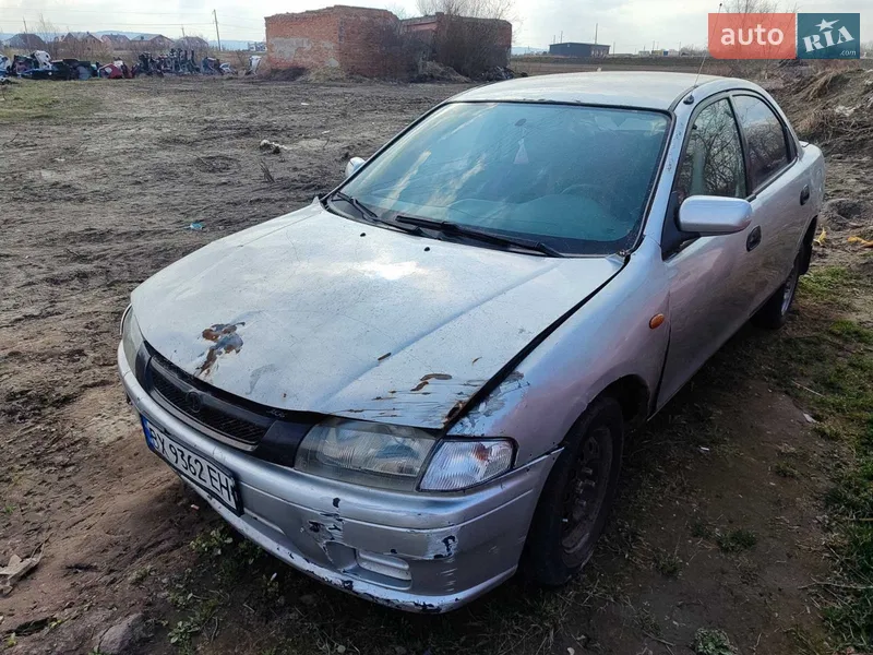 Mazda 323 1998