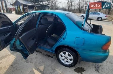 Седан Mazda 323 1996 в Кривом Роге