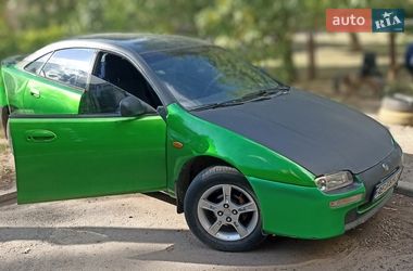 Седан Mazda 323 1995 в Кривом Роге