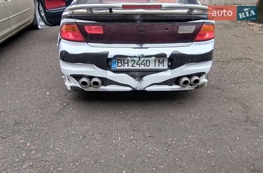 Хэтчбек Mazda 323 1996 в Одессе
