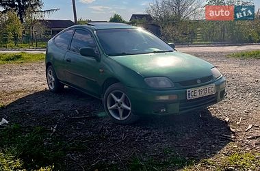 Хетчбек Mazda 323 1996 в Чернівцях