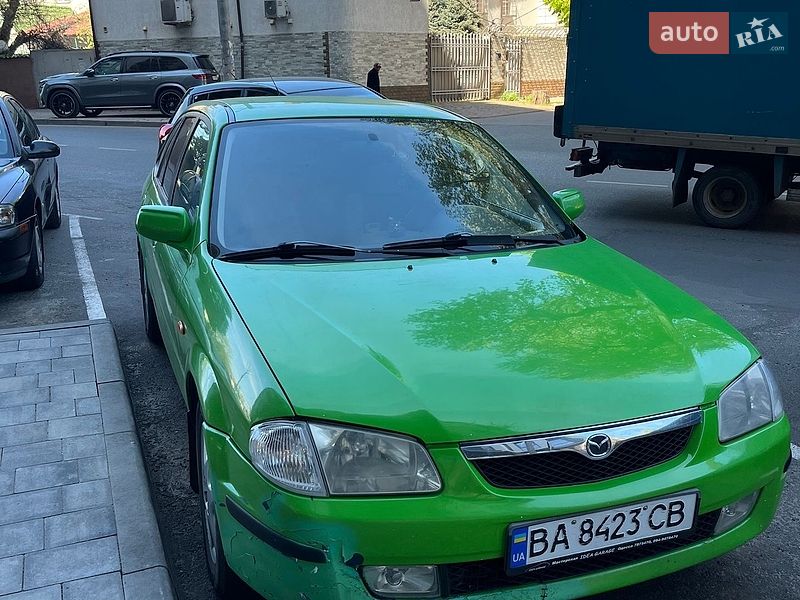 Хетчбек Mazda 323 1998 в Одесі фото 4 Хетчбек Mazda 323 1998 в Одесі