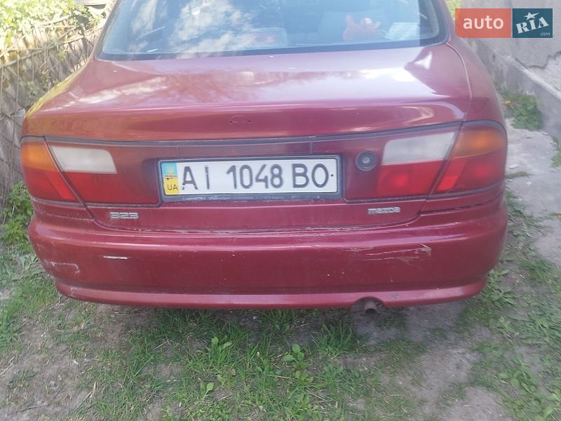 Седан Mazda 323 1998 в Тернополе