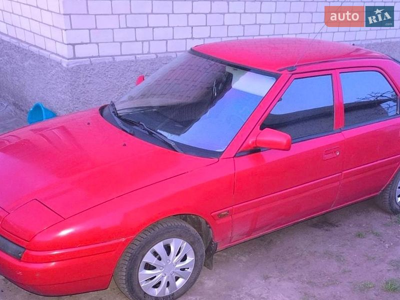 Хэтчбек Mazda 323 1994 в Конотопе