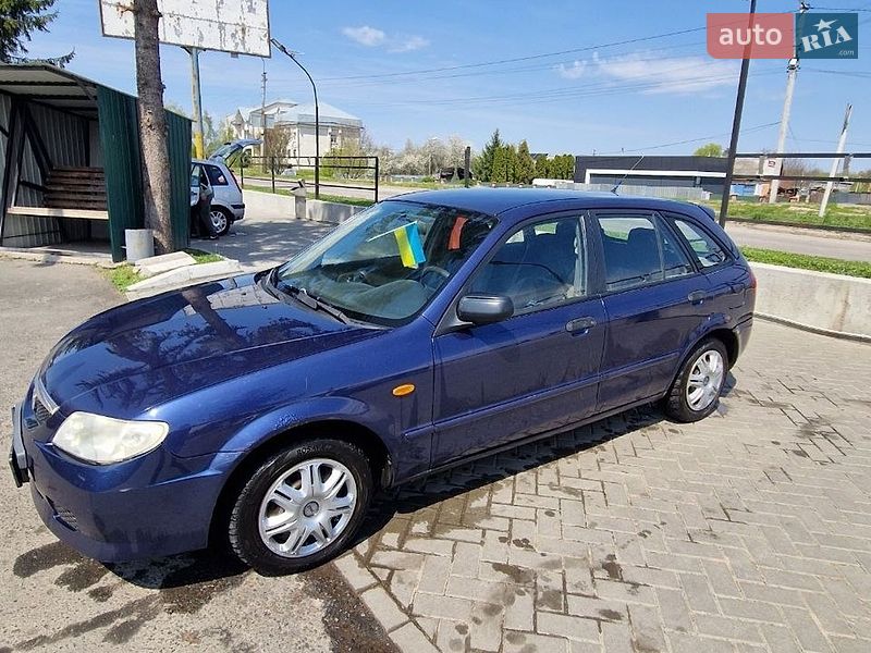 Хэтчбек Mazda 323 2001 в Корсуне-Шевченковском