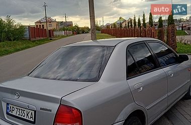 Седан Mazda 323 2002 в Львове