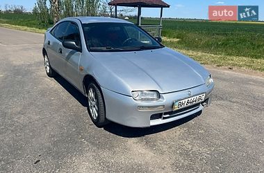 Седан Mazda 323 1995 в Одесі