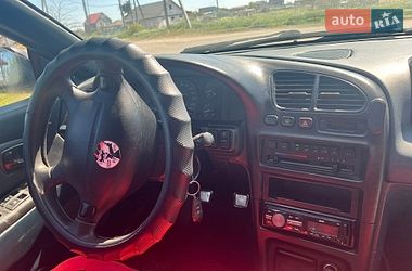 Седан Mazda 323 1995 в Одесі