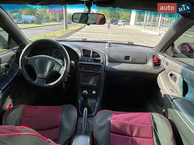 Хэтчбек Mazda 323 1995 в Днепре