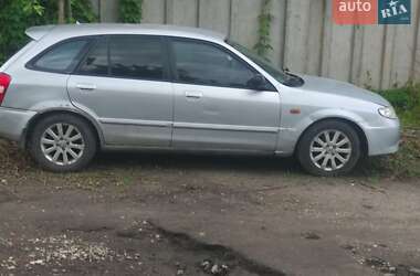 Хэтчбек Mazda 323 2001 в Сумах