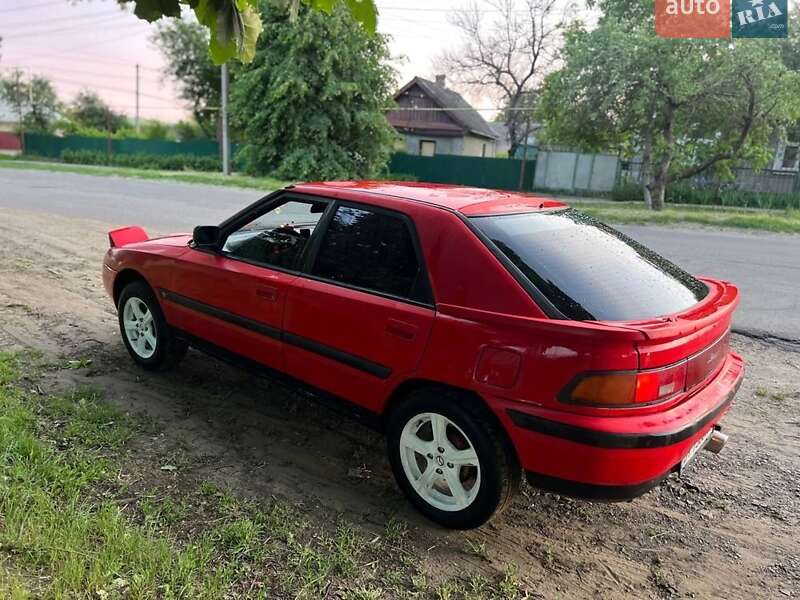Хетчбек Mazda 323 1991 в Балті