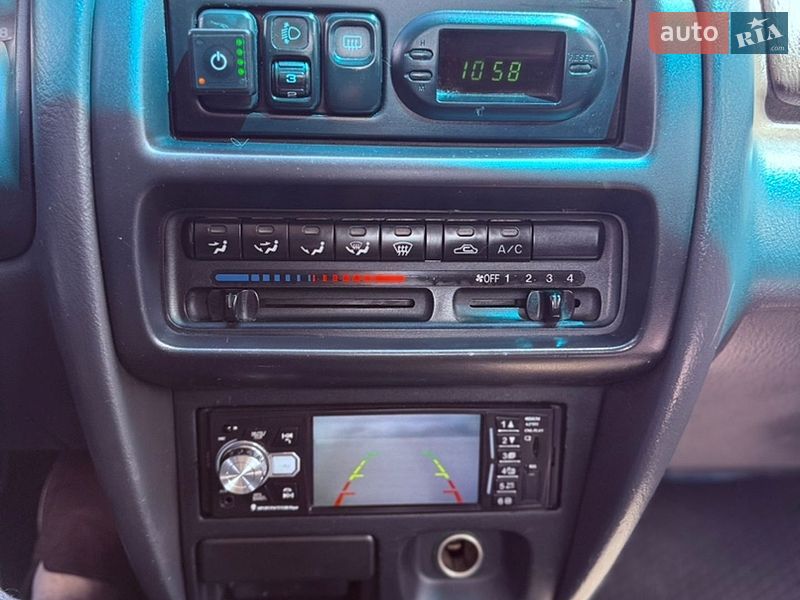 Седан Mazda 323 1998 в Одессе