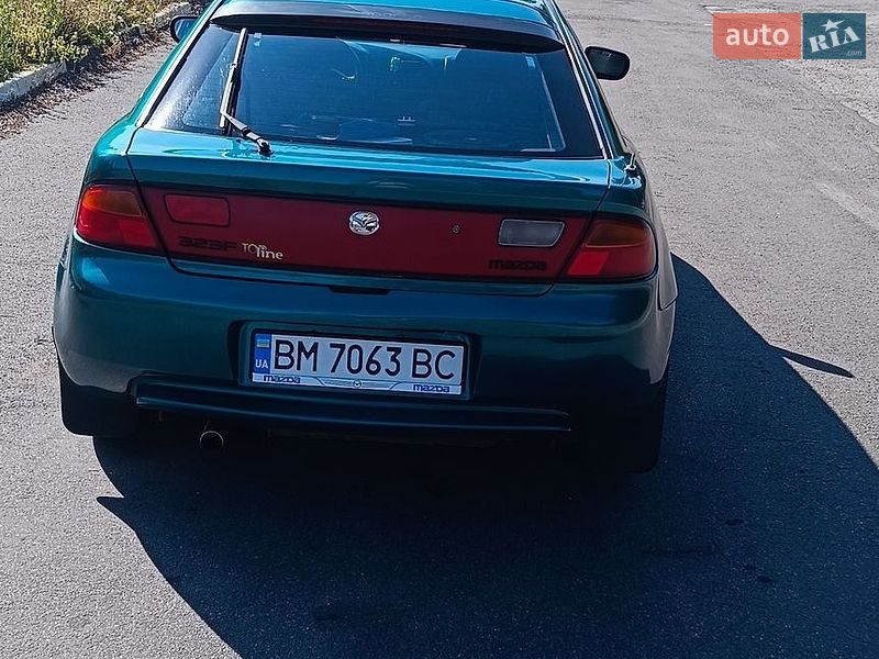 Хэтчбек Mazda 323 1998 в Нежине