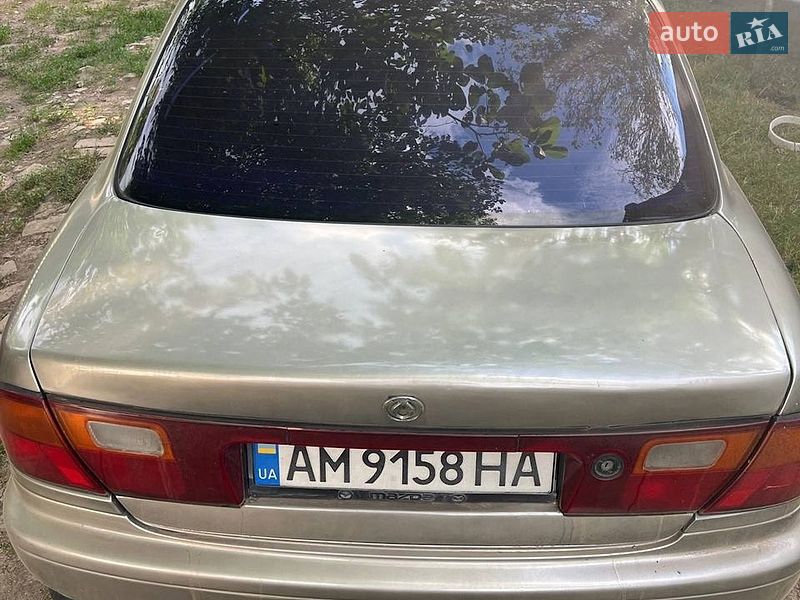 Седан Mazda 323 1997 в Умани фото 3 Седан Mazda 323 1997 в Умани