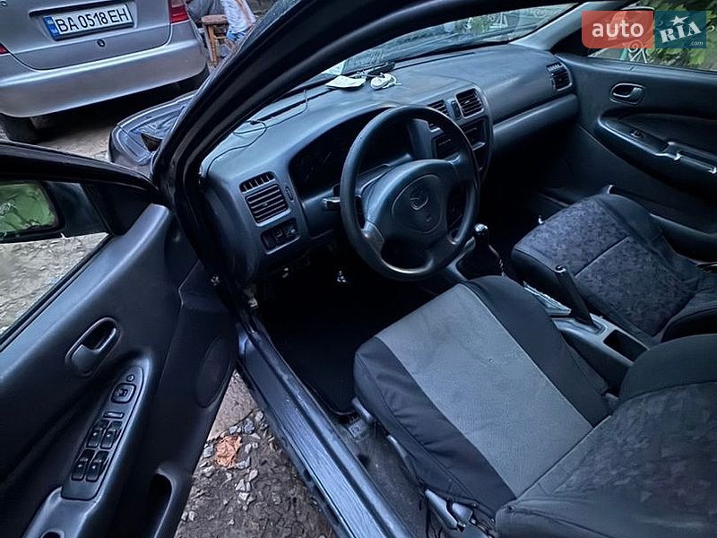 Седан Mazda 323 1997 в Білгороді-Дністровському