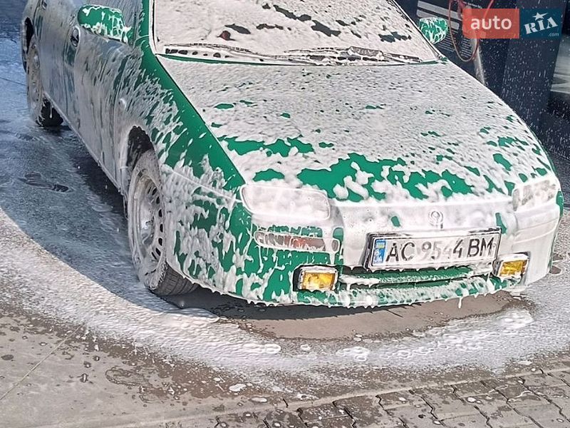 Хетчбек Mazda 323 1995 в Луцьку