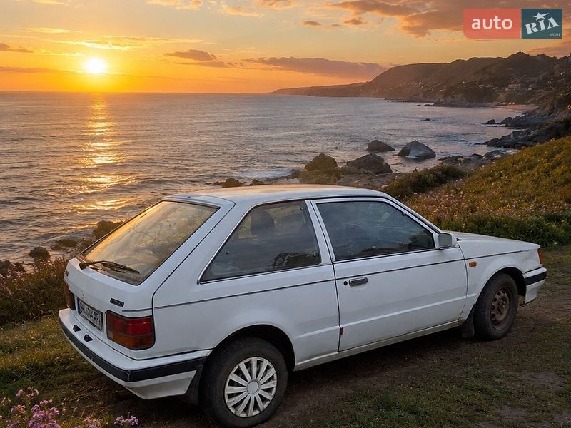 Mazda 323 1987