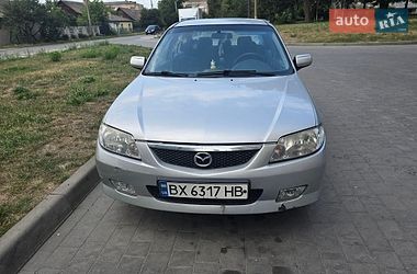 Седан Mazda 323 2001 в Дубні