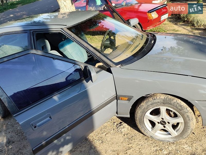 Хэтчбек Mazda 323 1991 в Беляевке