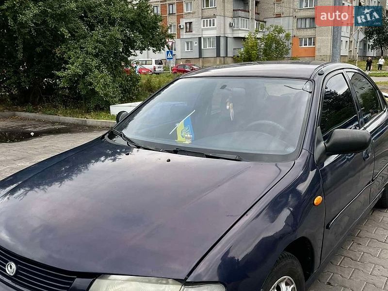 Mazda 323 1997