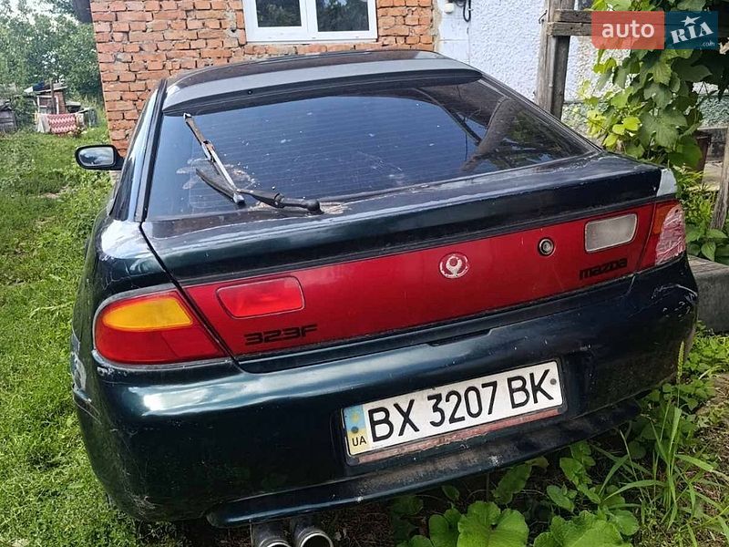 Хэтчбек Mazda 323 1996 в Каменец-Подольском фото Хэтчбек Mazda 323 1996 в Каменец-Подольском