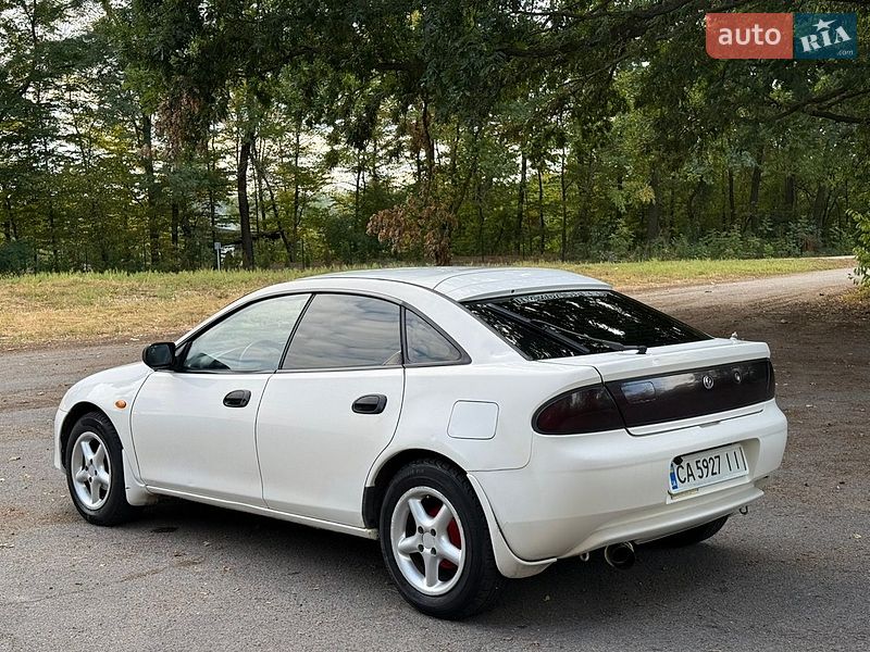 Хетчбек Mazda 323 1995 в Лисянці